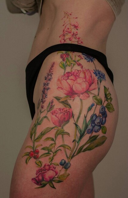 Tattoo-Ideen # Tattoo Artist Polina Red Head