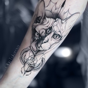 Weiblich Schwarz Grafik tattoo auf Unterarm #101881 | Tattoo Artist Olga Tokareva