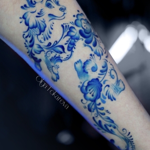 Weiblich Farbe Autorenstil tattoo auf Unterarm #101882 | Tattoo Artist Olga Tokareva