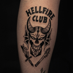 Weiblich Schwarz Neo-traditionell tattoo auf Bein #102926 | Tattoo Artist Daria Duck