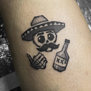 Männlich Schwarz und Grau Grafik tattoo auf Bein #99355 | Tattoo Artist Alena