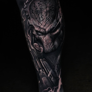 Schwarz und Grau Realismus tattoo #100769 | Tattoo Artist Anton Martiushev