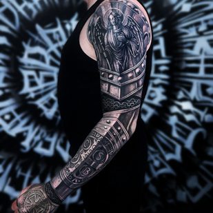 Männlich Schwarz und Grau Realismus tattoo auf Ärmel #103877 | Tattoo Artist Marin Yordanov - Yordanov Arts