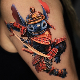 Weiblich Farbe Mikrorealismus tattoo auf Schulter #104388 | Tattoo Artist Armash