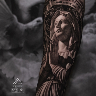 Schwarz und Grau  tattoo #91165 | Tattoo Artist Andrey Lukyanov