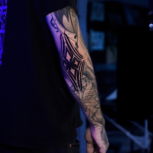 Männlich Schwarz Ornamental tattoo #104435 | Tattoo Artist Nik Friday