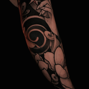 Männlich Schwarz  tattoo auf Ärmel #103407 | Tattoo Artist Danila Morozov