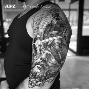 Männlich Schwarz und Grau Realismus tattoo auf Ärmel #93291 | Tattoo Artist Apz Tattoo