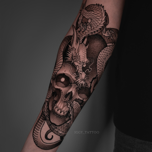 Männlich Schwarz Neo-traditionell tattoo auf Unterarm #92786 | Tattoo Artist Igor Hacayuk