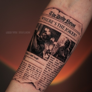 Männlich Schwarz und Grau Realismus tattoo auf Unterarm #97625 | Tattoo Artist Aleksey Titov