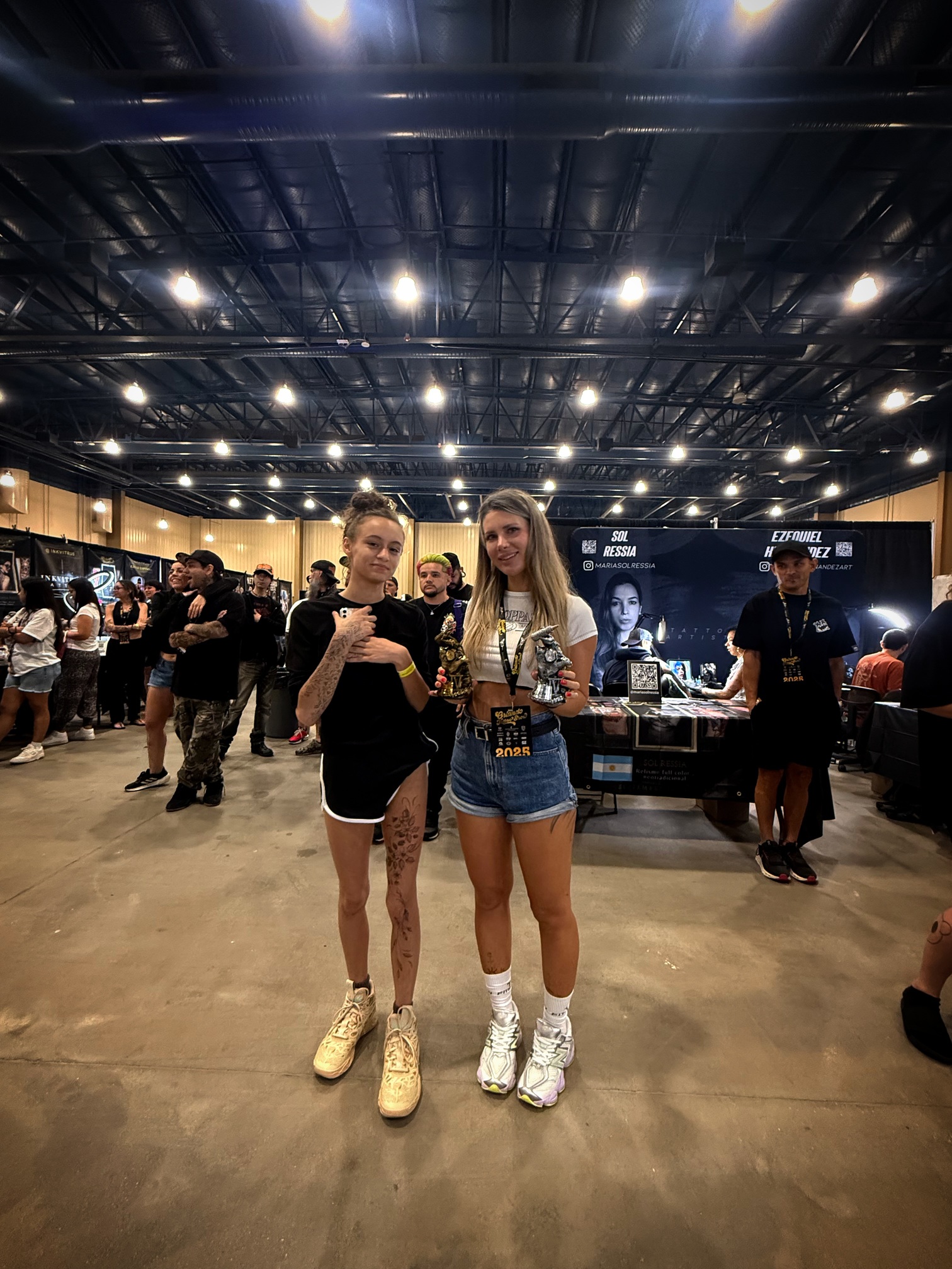  2nd place (Fine Line Fresh) at the Orlando Tattoo Show (2025). 