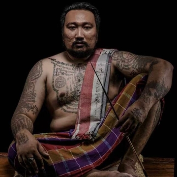 The Last Keeper of Sacred Lines: Master Kit Sanapon and the Sak Yant Tradition