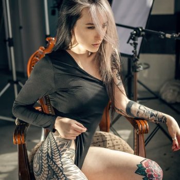 Tattoo artist Roxy Tattoo