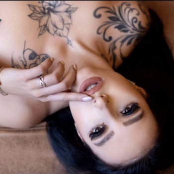 Tattoo model Oksana Bazina