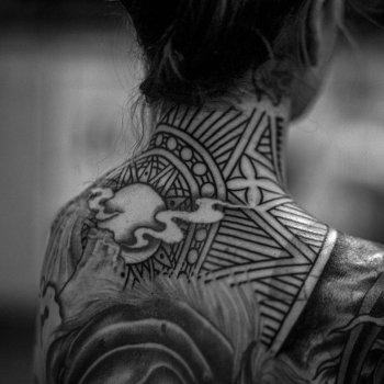 Tattoo artist Thomas Hooper