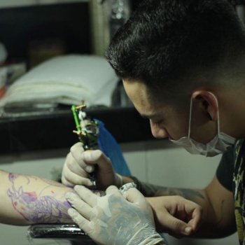 Tattoo artist André Fantini