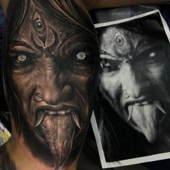 Tattoo artist Fred Thomas