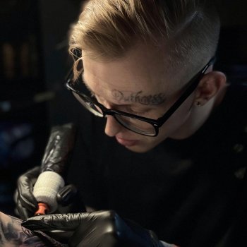 Tattoo artist Антон Каменских