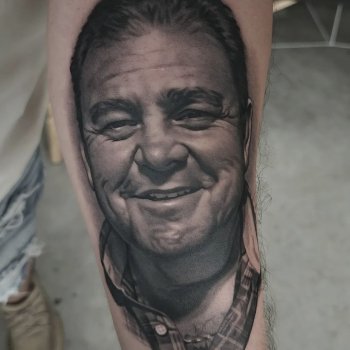 Tattoo artist David Vega