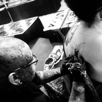 Tattoo artist Jesse Garcia