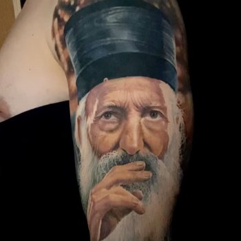 Tattoo artist Slobodan Pepic
