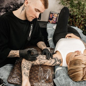 Tattoo artist Максим Калач