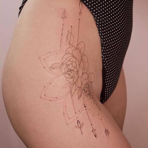 FineLine tattoo style - The best Tattoo artists