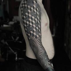 Tattoo artist Eric Stricker | Barcelona, Spain | iNKPPL