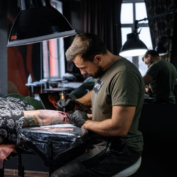 Tattoo artist Александр Юшков