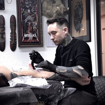 Tattoo artist Стас Токарев