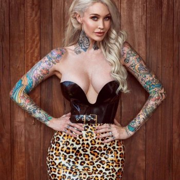 Tattoo model Sabina Kelley