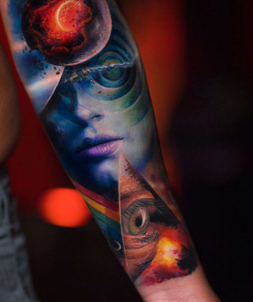 Surrealistic tattoo by Yomico Moreno