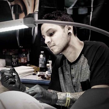 Tattoo artist Steven Compton