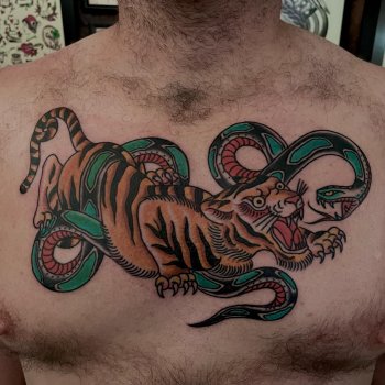 Tattoo artist Waldo Del Rocca