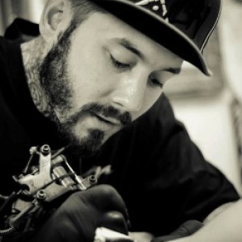 Tattoo artist Paul Kirk