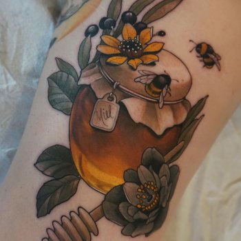 Tattoo artist Melise Hill