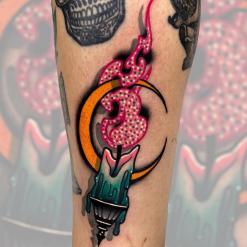 Tattoo artist Matthew Wright