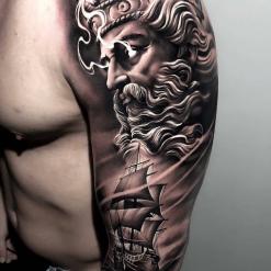 Tattoo artist Samurai Standoff Brazil | iNKPPL