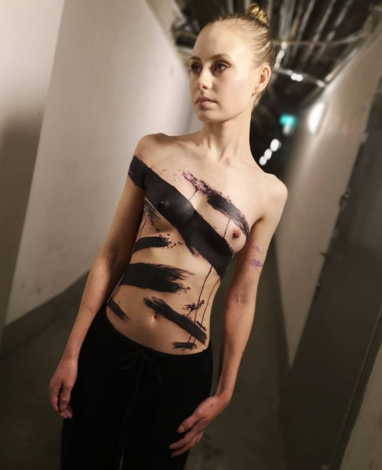 Tattoo artist 3KREUZE, brutal heavy abstract blackwork tattoo | Uppsala, Sweden
