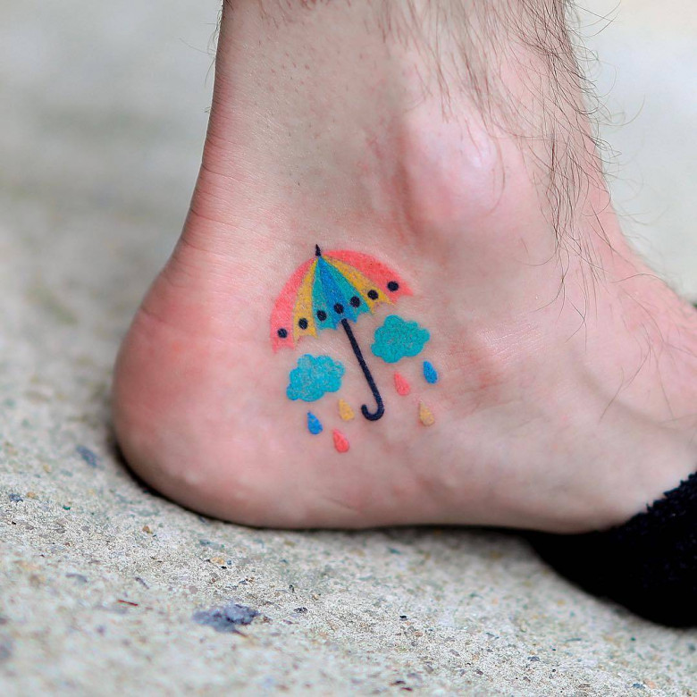 Tattoo artist Zzizziboy, color handpoke tattoo, authors style | Korea