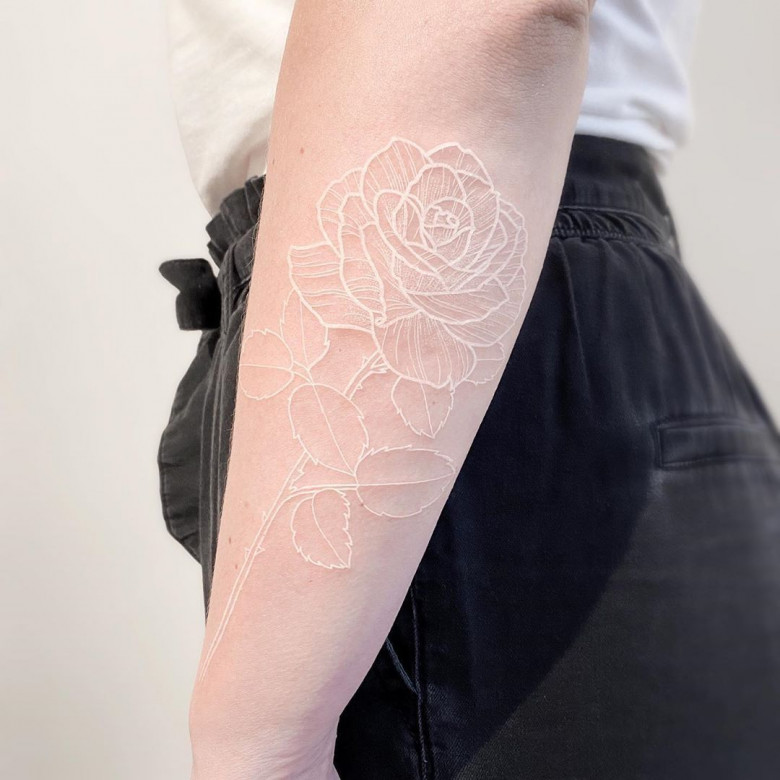 White ink tattoo - fashion trend or fatal mistake?