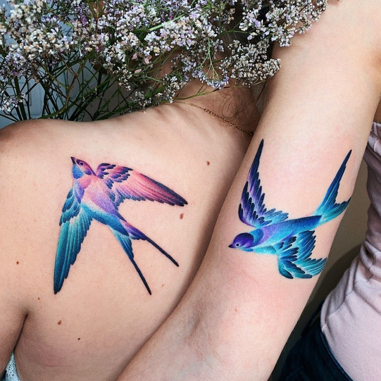 Serenity in Valeria Yarmola's watercolor tattoo