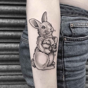 tattoo #16050 | Tattoo Artist Lozzy Bones