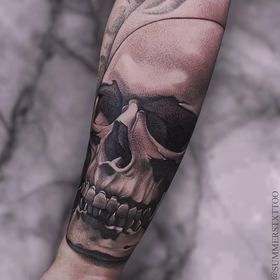 Tattoo artist Evan Summers, black dotwork realistic tattoo | Russia, Indonesia