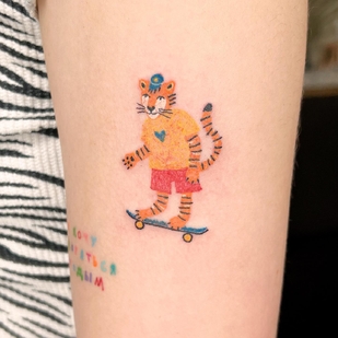 Female Color Illustrative tattoo on Shoulder #63519 | Tattoo Artist marta.tatts