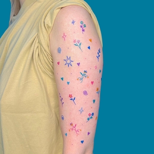 Female Color Illustrative tattoo on Shoulder #63525 | Tattoo Artist marta.tatts