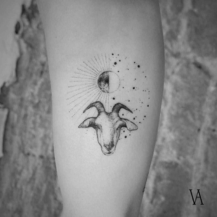 tattoo #7808 | Tattoo Artist Violeta Arus
