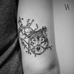 tattoo #7815 | Tattoo Artist Violeta Arus