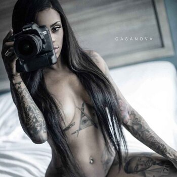 Tattoo model Shawna Grenshaw