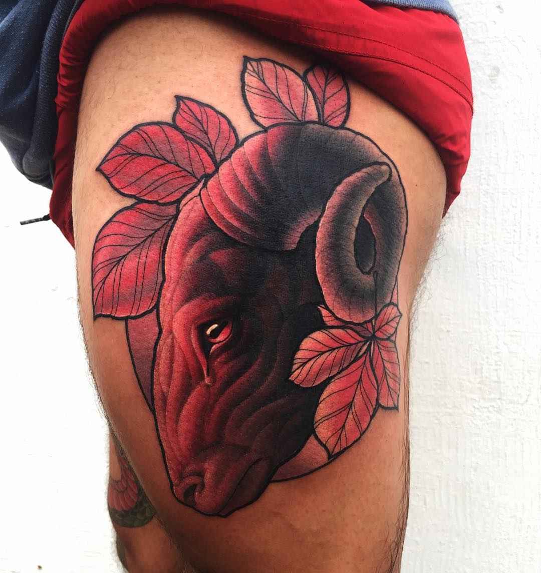 Tattoo artist Mike Stockings color neo traditional animal tattoo in an authors style | UK
